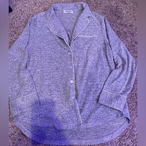 Women’s small Aamikast sweater